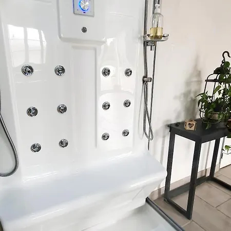 Apartment Chateau D'espalungue, Piscine Et *