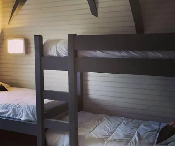 Chateau D'espalungue, Piscine Et *